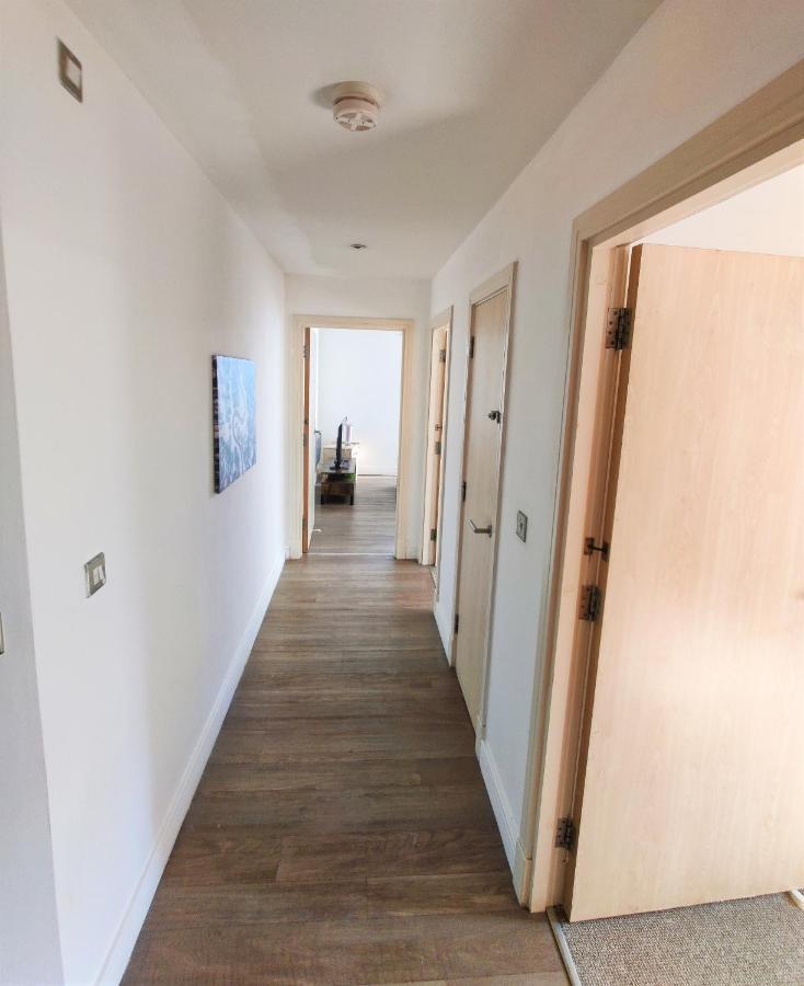 Birmingham Prime Location Stunning Apartment Floor-To-Ceiling Windows エクステリア 写真