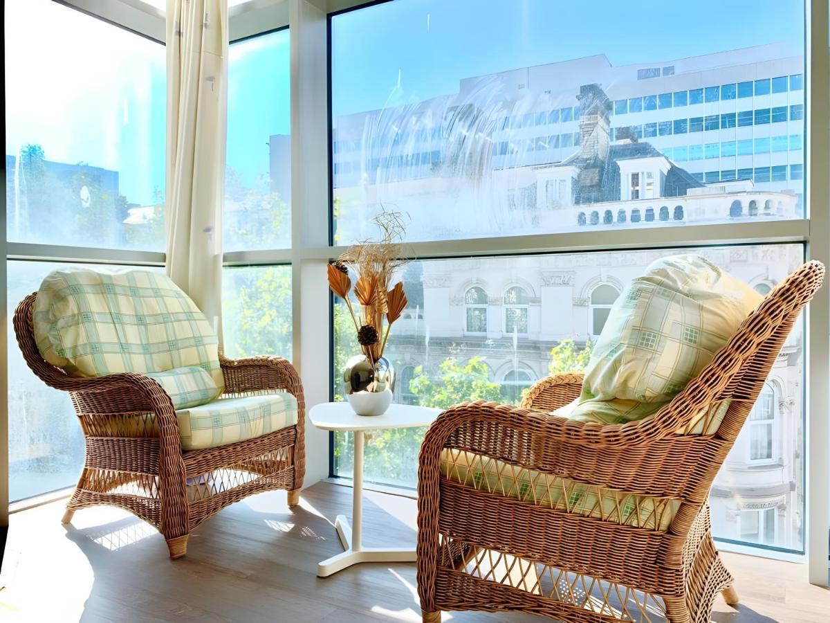 Birmingham Prime Location Stunning Apartment Floor-To-Ceiling Windows エクステリア 写真